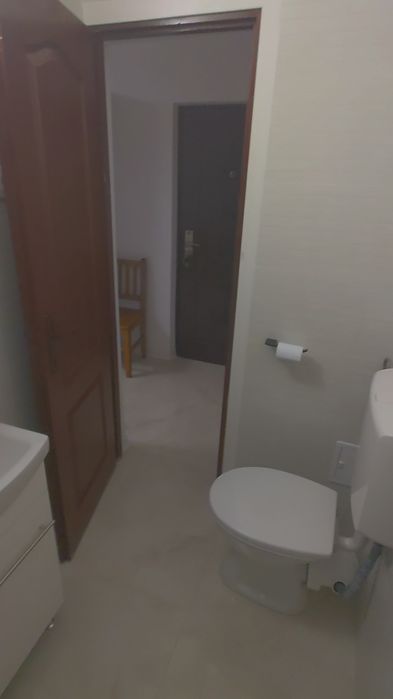 Garsoniera de închiriat