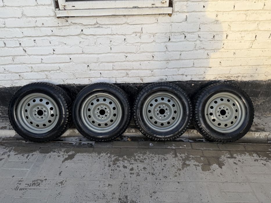 Продам штампы болото на зимней резине ваз 4.98 р14