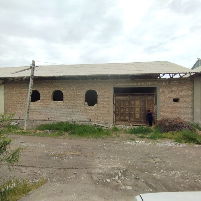 Qarshi shaxarda 6 sotex uy sotiladi manzil jayhun zaprafka tomon