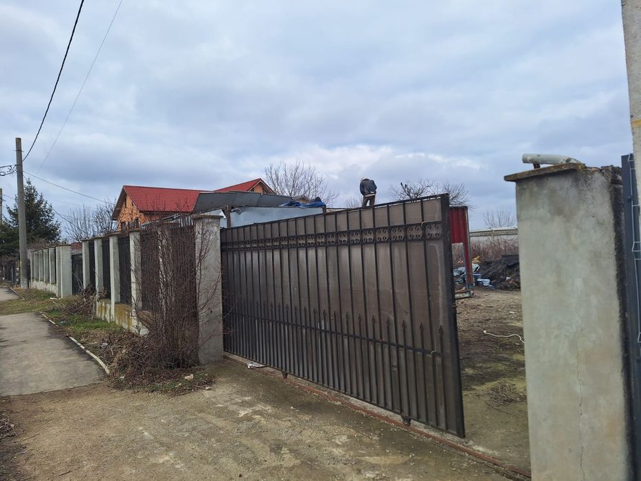 Teren Industrial/Comercial 1100mp, Deschidere 33ml la DN1A – Crevedia (Platformă betonată, Utilități)