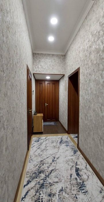 Продаётся 2 комнатная квартира ремонт  Пединститут ул.Бобура