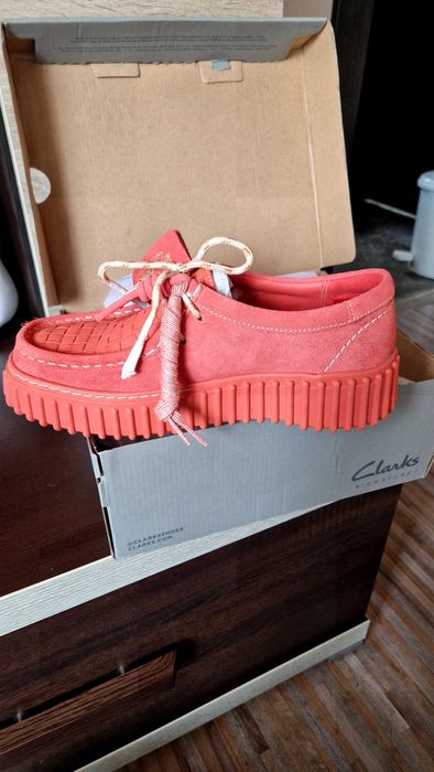 Обувки Signature