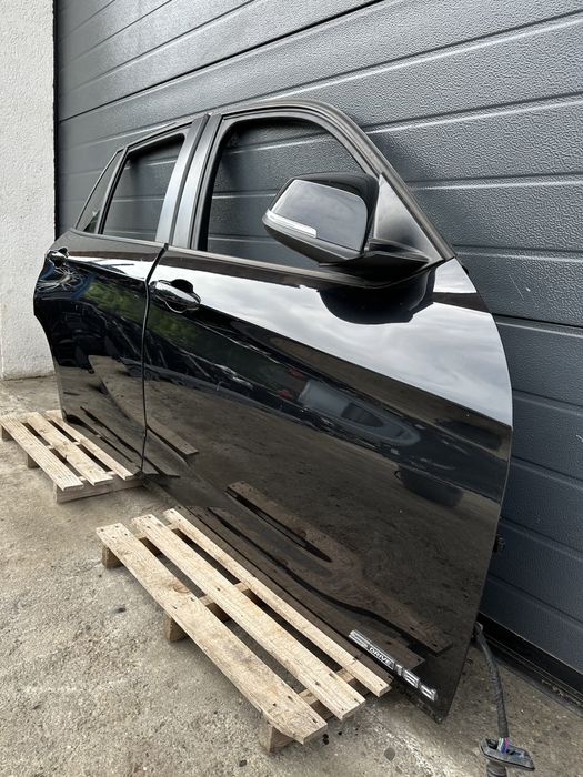 Usi dreapta / Portiere dreapta BMW X1 E84 2009-2015