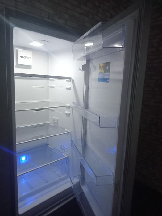 Продам холодильник Beko