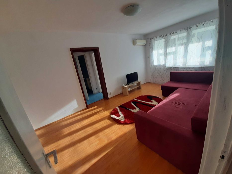 Inchiriez apartament 2 camere