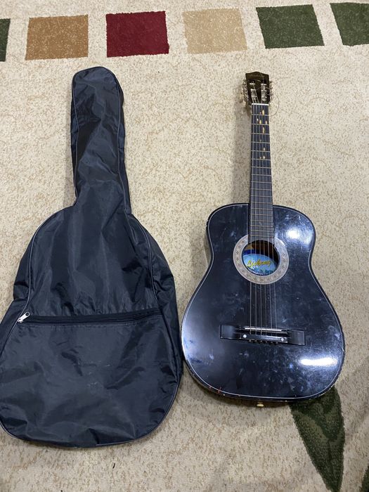 акустическая гитара