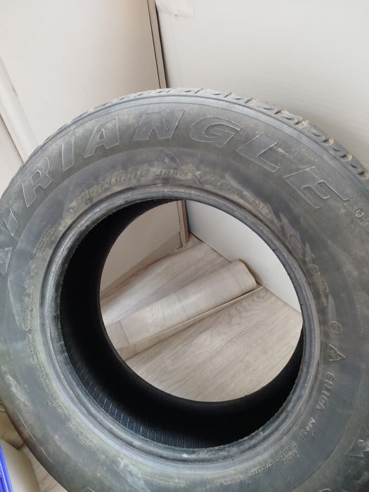 Покрышки на автомобиль