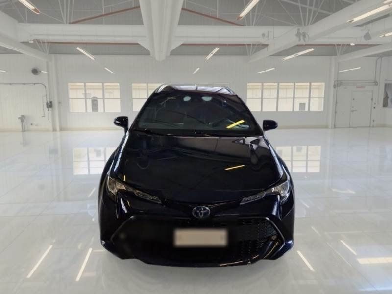 16700 euro Toyota Corolla Bussines 1.8 Hybrid 10/2021 doar 119.000 km schimb doar cu Rav4