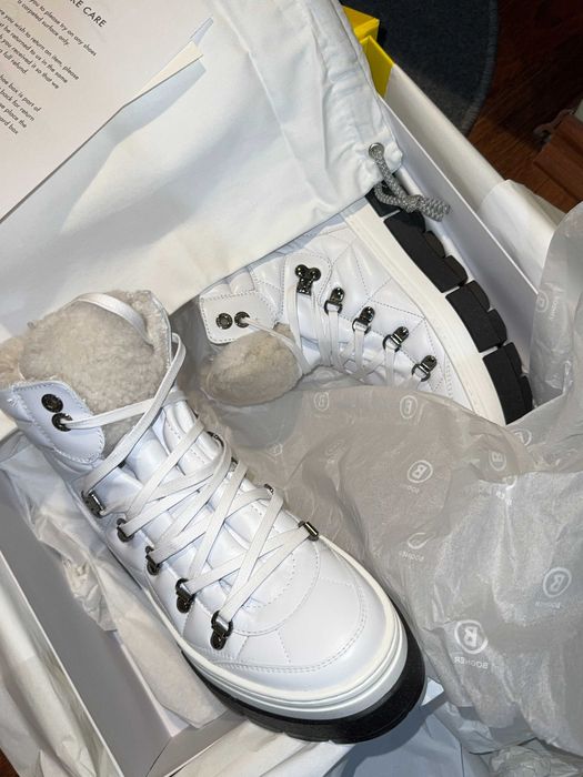 продам белые ботинки от Bogner