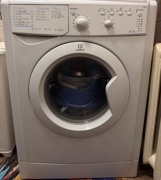 Стиральная машина Indesit