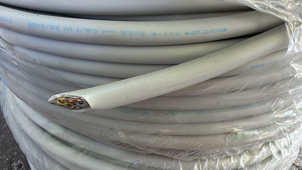 Cablu electric cyyf 3x1,5. 3x2,5 mm