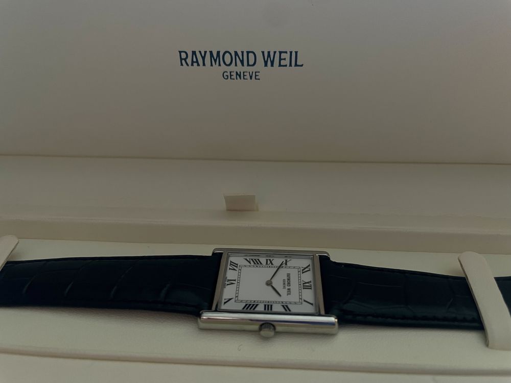 Raymond on sale weil 5768