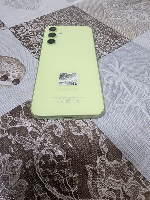 Samsung A54 yangi