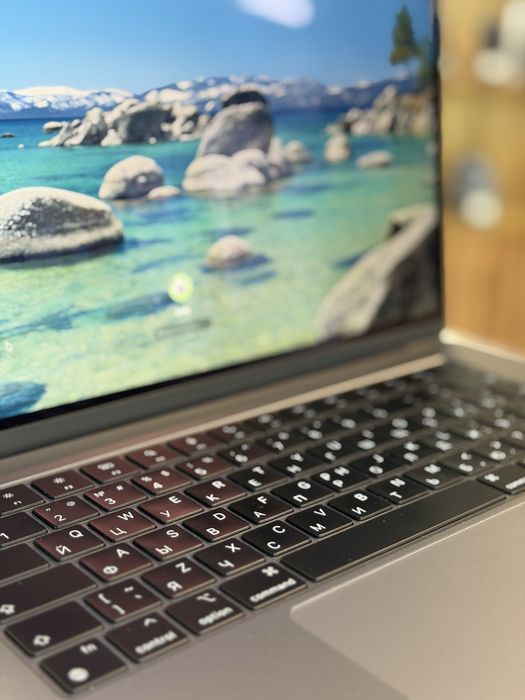 MacBook Air 15” M2 256GB / PhoneLab