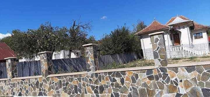 Piatra naturala de munte de Grecia 100%. Lucrez în toată Țara