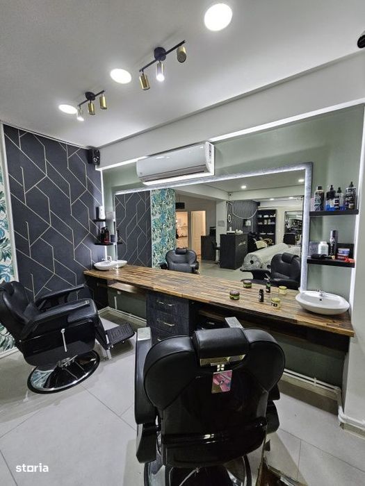 Spatiu comercial, 102 mp, salon de infrumusetare complet echipat
