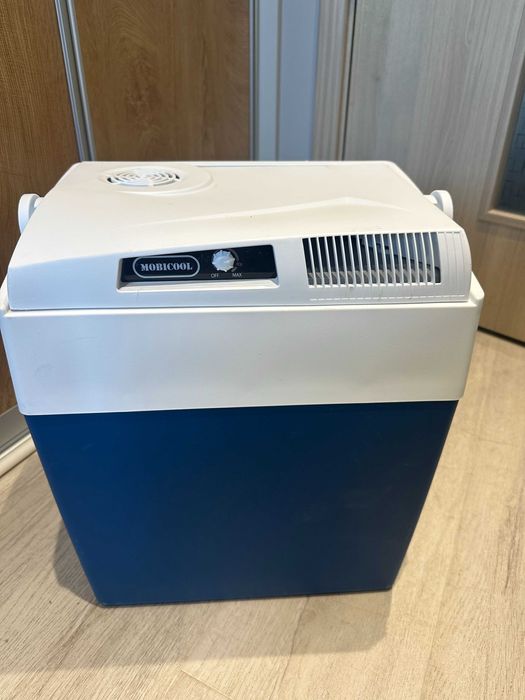 Немска хладилнa чанта Mobicool TC-29-12/230 - , 26л, 12V-220V