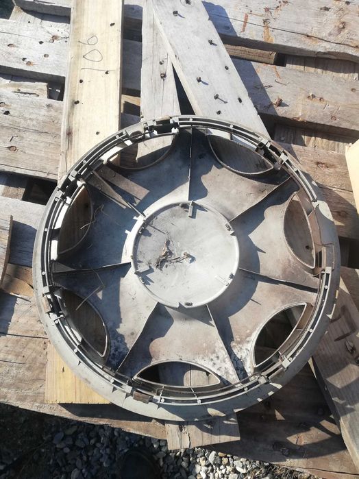 Капаци эа Мерцедес 15 цола оригинални от Ц класа