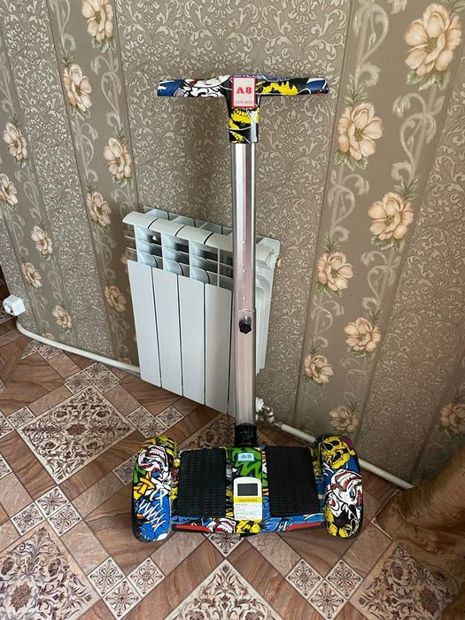 Продам гироскутер а8
