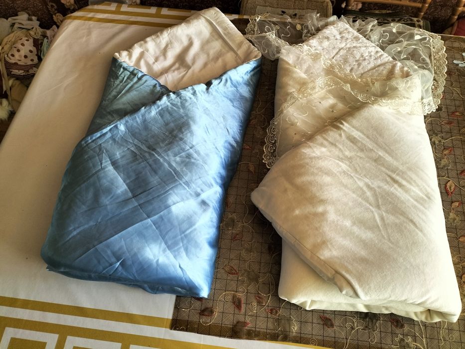 Продам одеяло в отличном состоянии.