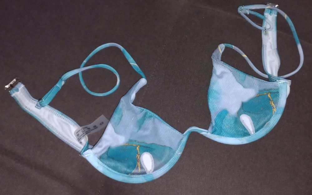 Sutien costum de baie damă