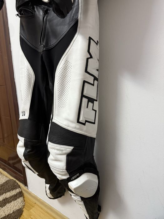 Costum piele moto full piele 2 piese + protectii+ slidere