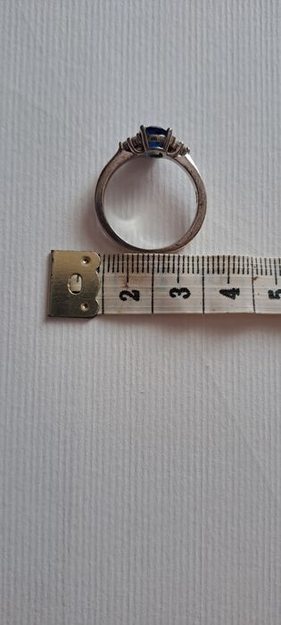 Продавам сребърен синджир и пръстен