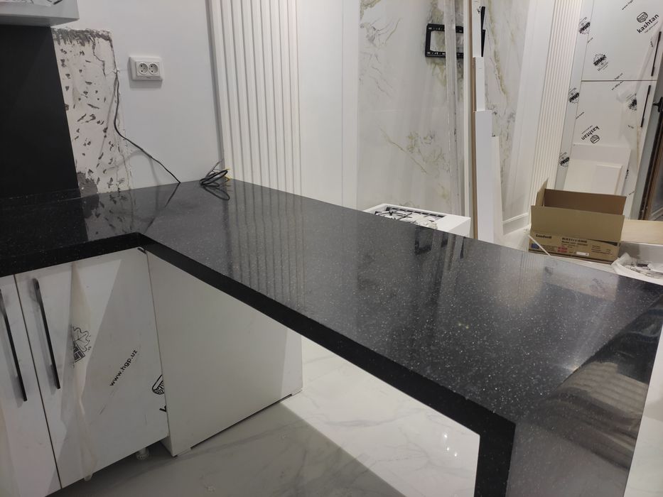 Столешница,бар, ресепшн,барные стойки,