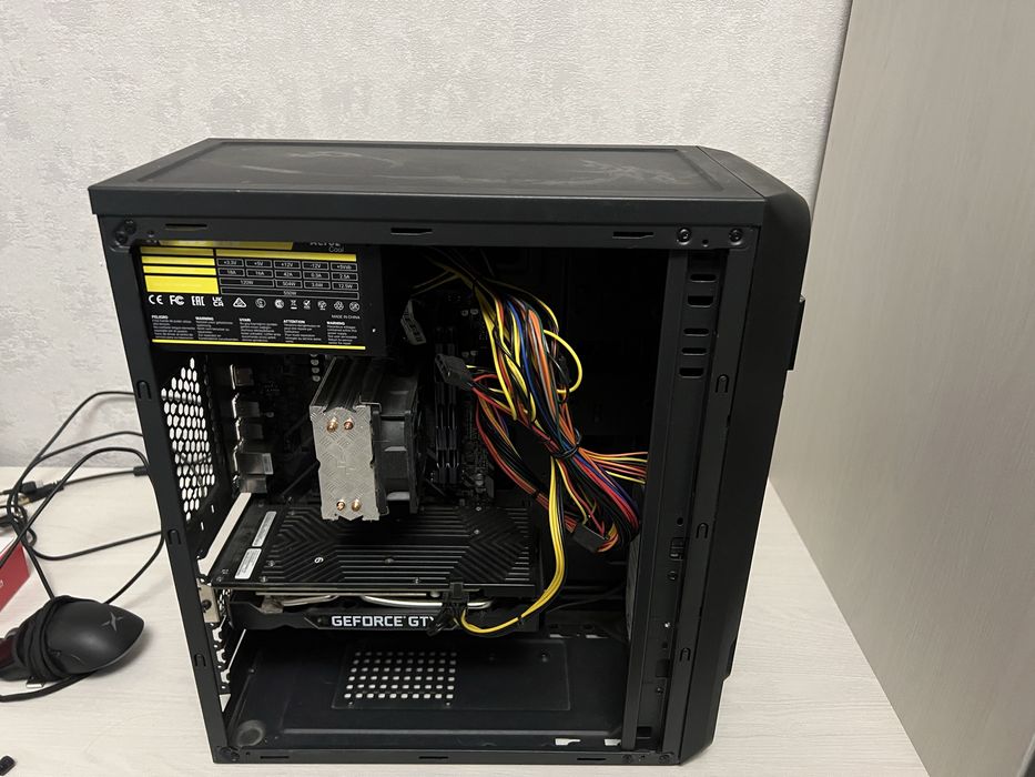 Игровой ПК: Ryzen 5 5600X + GTX 1660 Super. Для игр в Full HD.