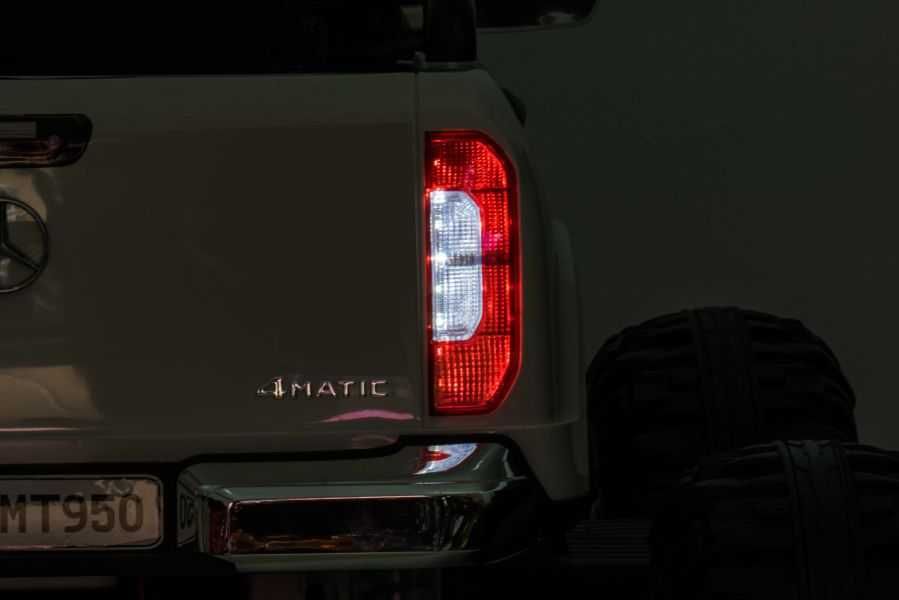 Masinuta electrica Mercedes X-Class Monster Truck echipata PREMIUM