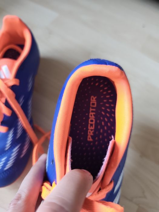 Бутонки Adidas predator 34 номер обувани веднъж