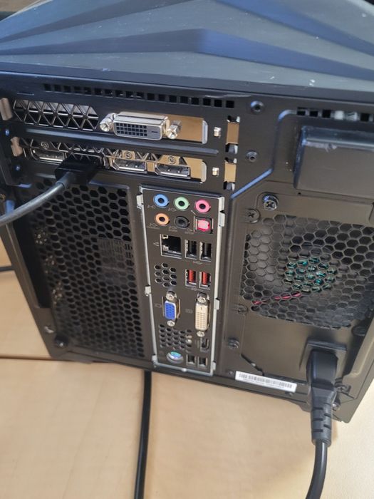 Pc Lenovo Gaming ideapad  Y710 cub  ,procesor i7