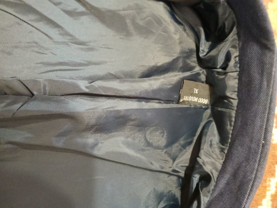 Sacouri bărbați, nu au fost îmbrăcate decât probate