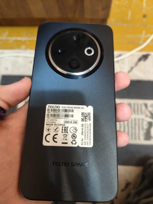 Tecno Spark 30c
В идеальном состоянии на гарантии 
256/8gb.