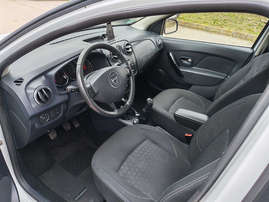 Dacia Sandero 0.9 TCE, 90 CP, Climă, an 2015, Import Germania