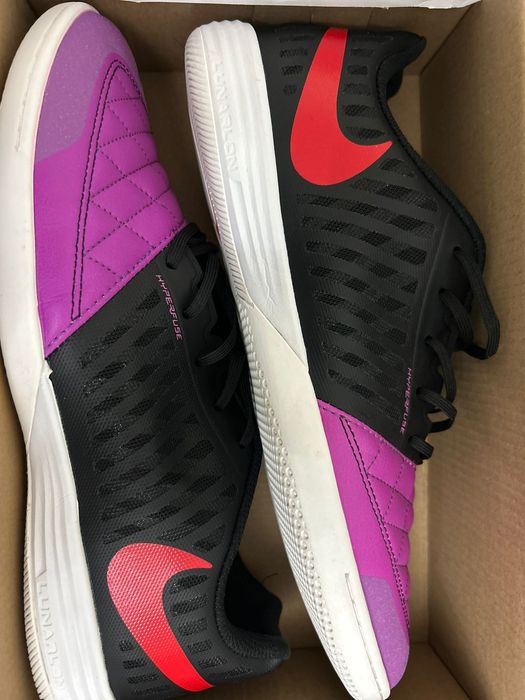 Футзалки найк лунар гато