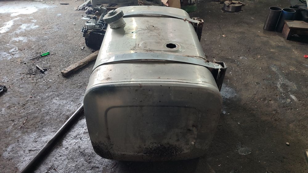 Howo Сарялка баки