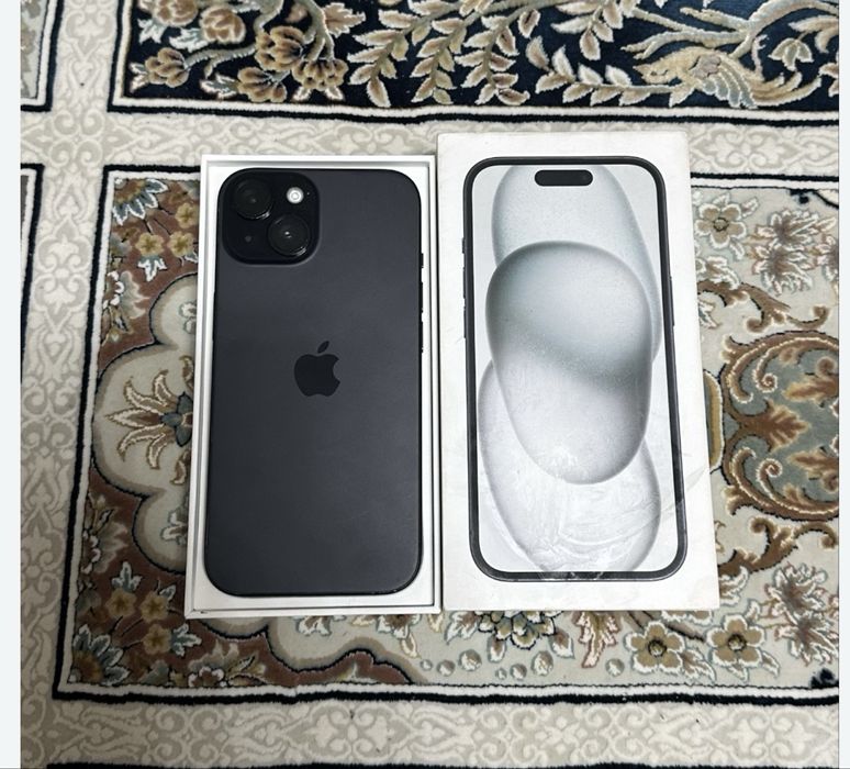 Iphone 15 black