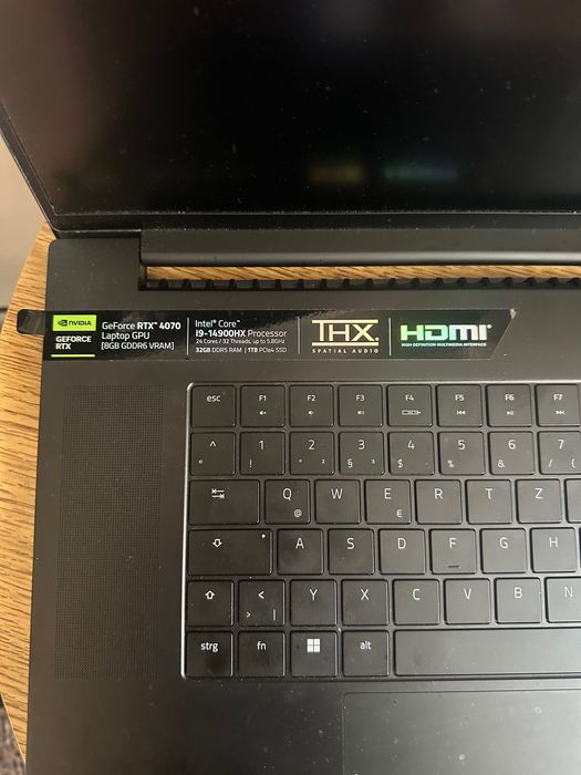 Laptop gaming Razer blade 18