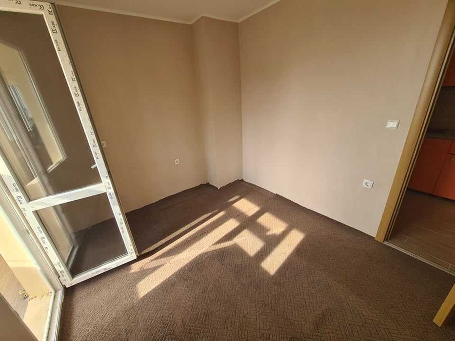 Дава се под наем Двустаен апартамент в Бургас, Братя Миладинови - 55 кв.м за 250 € - Снимка #8