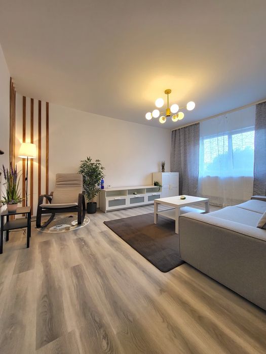 3 camere decomandat Sud Năvodari