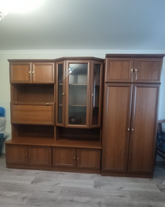 Отдам мебель для зала