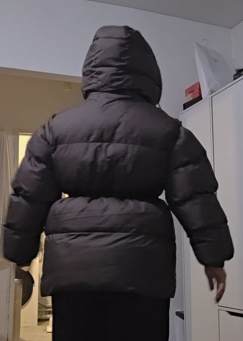 Продам куртку пуховик