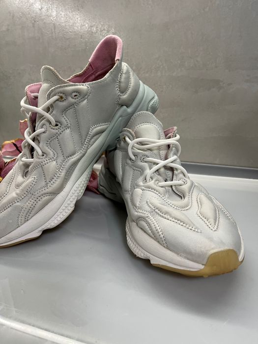 Adidas Ozweego Tech Дамски маратонки