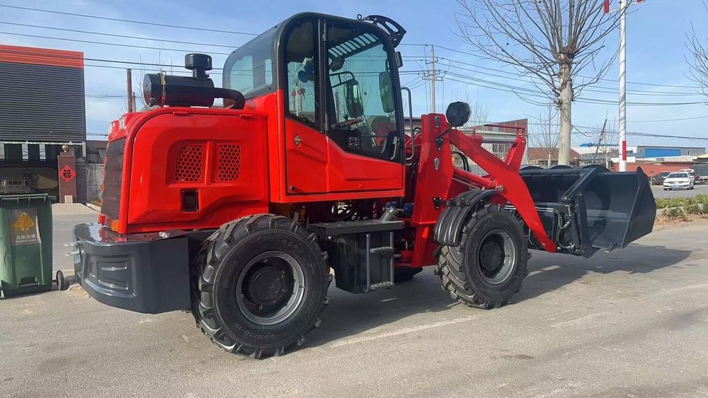 Погрузчик титан 930про