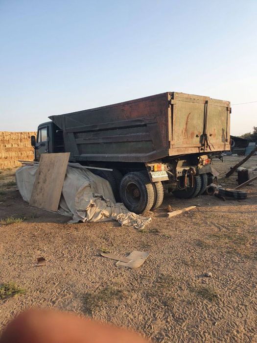 Kamaz samosval xolati urttacha savdosi bor