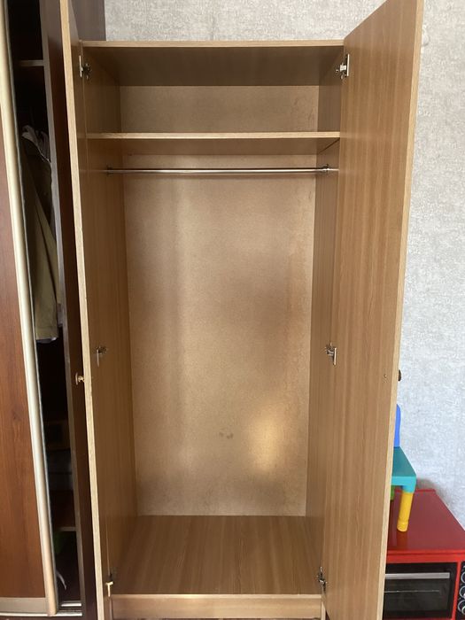 Продается шкаф б/у