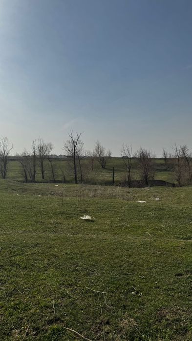 Продаю 2 участка земли