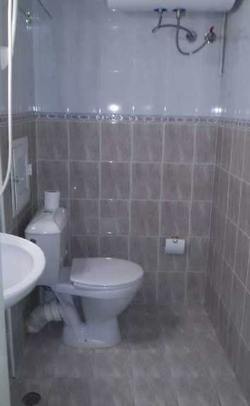 Дава се под наем Двустаен апартамент в Бургас, Лазур - 55 кв.м за 200 € - Снимка #4