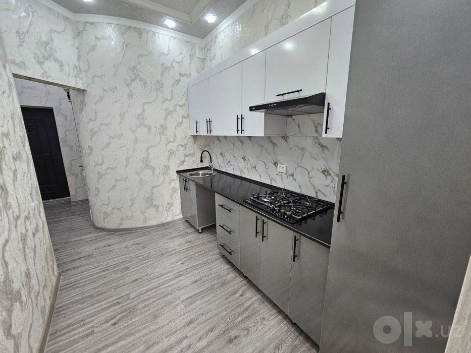 2хоналик 2каватда 6микрорайон, 62квм,Хоким Заправка,
4-Каватда
4-Кават